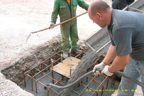 Cantiere per lottizzazione industriale